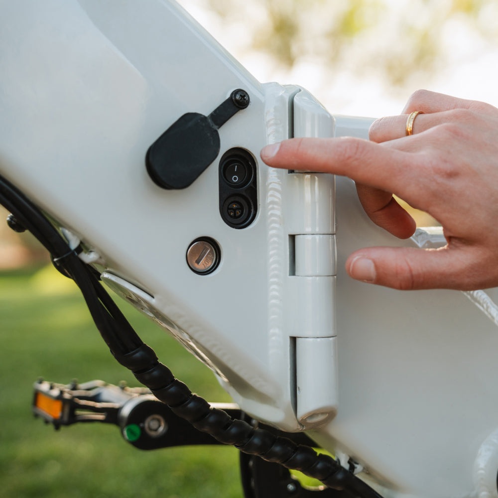 XP4 750 Long-Range Step-Thru Spare Battery